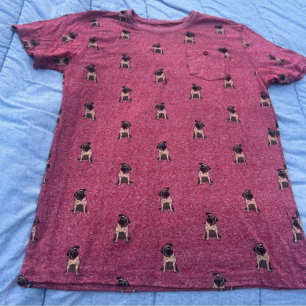Alpha Beta Red/Tan Graphic All Over Pug Print Short Sleeve Tee Size Large